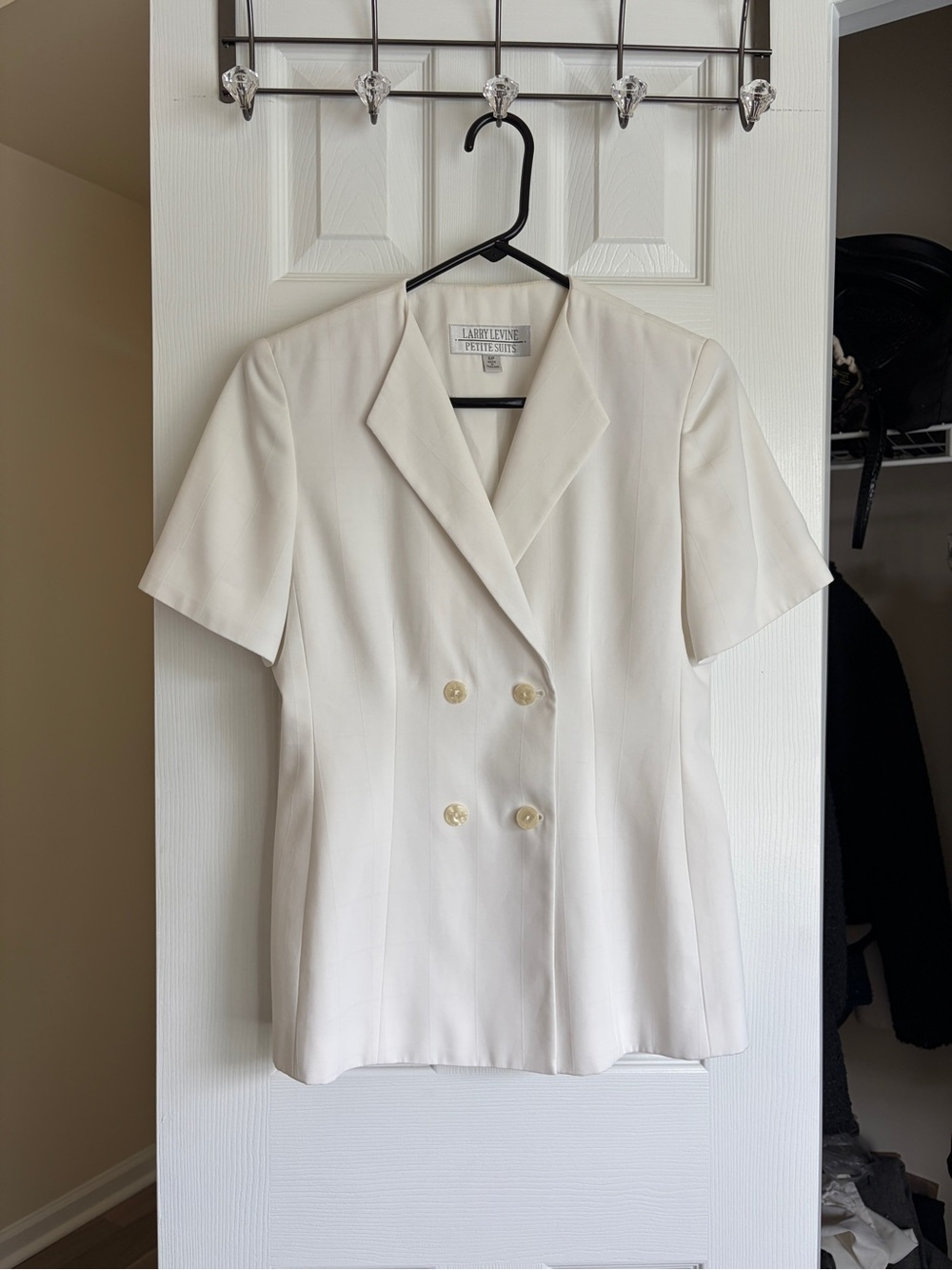 Larry Levine Petite Suits White Double-Breasted Short Sleeve Blazer 6P